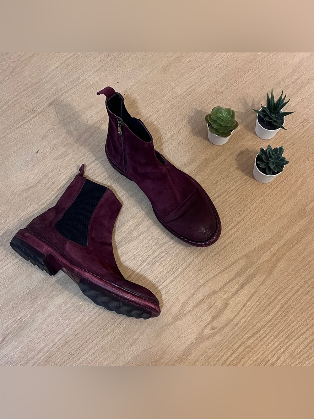 Intensi Men’s Italian Made Burgundy Suede Leather Chelsea Boots size 44 EU